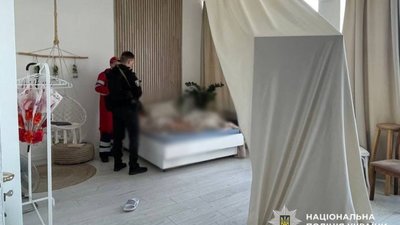 У київській фотостудії громадянин Росії після фотосесії задушив дівчину-модель (ФОТО)