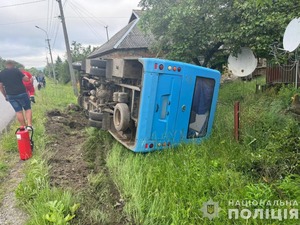 У ДТП на Закарпатті постраждали 11 людей