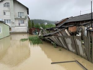 У ЗМІ показали, як виглядає зараз підтоплена Східниця (ФОТО, ВІДЕО)