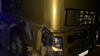На Львівщині сталася ДТП за участі вантажівки та фіри