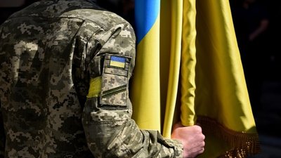 На Львівщині солдат, який перебував у СЗЧ, побив двох поліцейських