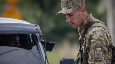 Не для роздачі повісток: речник ДПСУ пояснив присутність працівників ТЦК в пунктах пропуску