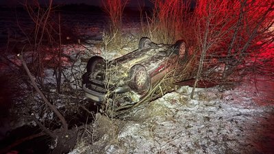 У Львівській області перекинувся автомобіль