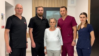 Львівські хірурги врятували 80-річну пацієнтку з мігруючим стентом
