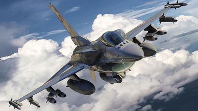 Чому так повільно передають Україні винищувачі F-16: пояснили у НАТО