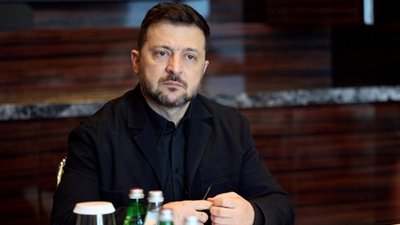 Помічник путіна запросив Зеленського до Москви
