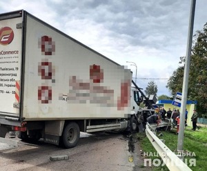 На «Київ–Чоп» сталося смертельне автозіткнення з травмованими (ФОТО, ВІДЕО)