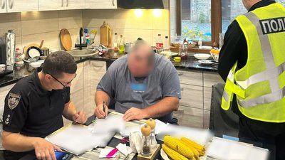 Оголошено підозру фермерам Житомирщини, які вирощували зерно на радіоактивній землі