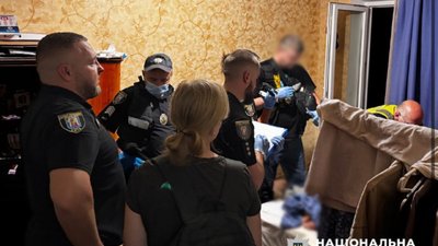 У Києві знайшли задушеними матір та доньку: поліція розслідує вбивство