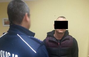 У Варшаві поляк побив українців через національність (ФОТО)