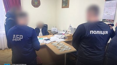 На Хмельниччині виконувача обов’язків голови РВА викрили на організації схеми ухилення від мобілізації