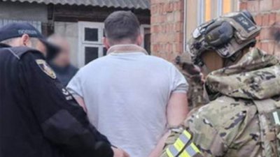 На Буковині чоловік викрав майже 500 тис грн з банківського рахунку пораненого військового