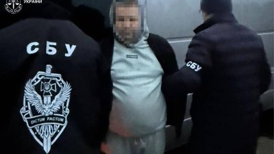 На Львівщині судитимуть зловмисників, які за 13 тисяч доларів обіцяли переправити чоловіка на човні до Молдови