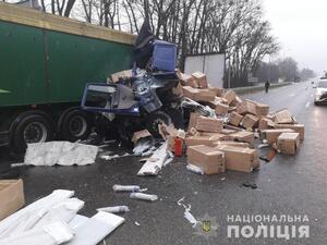 На трасі "Київ–Чоп", на Радомишльщині, у жахливому ДТП загинув водій вантажівки