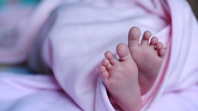 Через плач маляти: на Одещині мати у стані нервового зриву вбила дитину