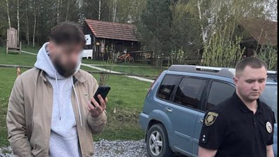 На Львівщині до рук правоохоронців попалися торговці зброєю (ФОТО)