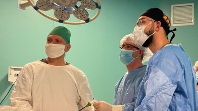 Шлунок опинився у грудній клітці: львівські хірурги прооперували 68-річну пацієнтку
