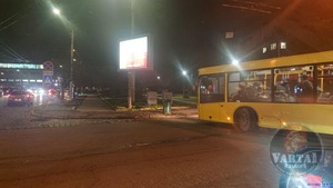 У Львові через пожежу утворився транспортний колапс