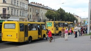 У Львові перевізники вимагають терміново підвищити вартість проїзду у маршрутках