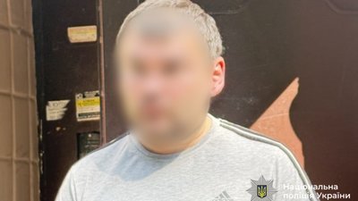 У Тернополі затримано дебошира, який побив комунальника та кидався з кулаками на поліцейських