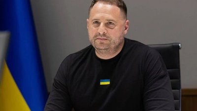 Єрмак заявив, що "йде на фронт" - NYT