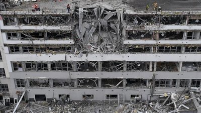 Надзвичайники показали жахливі наслідки обстрілу Києва (ФОТО/ВІДЕО)