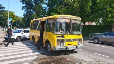 На Волині водій автобуса збив 9-річну дівчинку на пішохідному переході