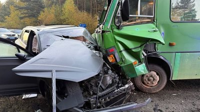Унаслідок ДТП на Львівщині травмувалися двоє водіїв і троє пасажирів