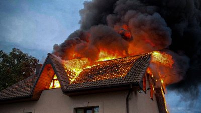 На Львівщині горів житловий будинок (ФОТО)