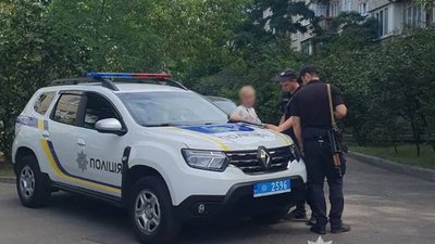 У Києві собака бійцівської породи напав на жінку