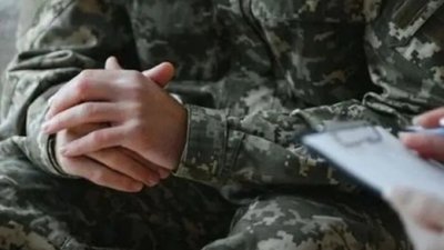 У Львові суд виніс вирок військовому, який тричі самовільно залишав частину