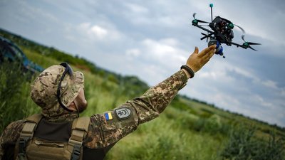 Україна готується атакувати Росію 600 дронами і ракетами на день