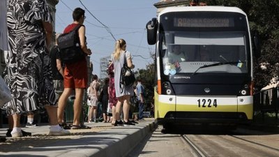 У Львові замінять аварійну ділянку колії на площі Соборній