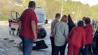 У Львові сталася автопригода (ВІДЕО)