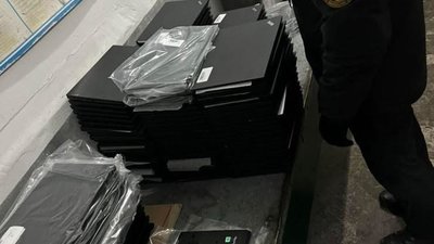 Львівські митники виявили контрабанду: партія вживаних ноутбуків на 1 млн грн