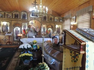 На Львівщині попрощалися із військовим Сергієм Мельничуком (ВІДЕО, ФОТО)