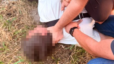 У Винниках серед білого дня було скоєно розбійний напад на водія Mercedes-Benz