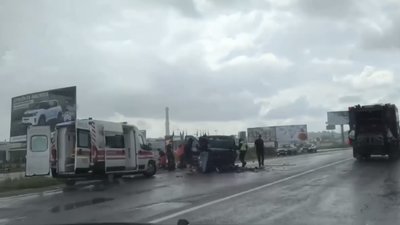 Масштабна ДТП біля торгового центру "Три Слони" ( ВІДЕО)