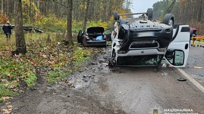 У Львівській області сталася смертельна ДТП, багато постраждалих
