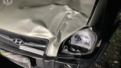 На Полтавщині поліцейський насмерть збив двох 17-річних сестер