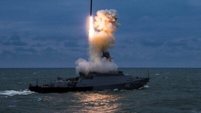 У ВМС повідомили кількість носіїв ракет у морях і їх загальний залп (ФОТО)