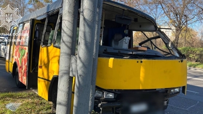 У Львові сталася ДТП за участі маршрутки