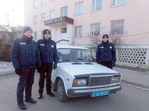 На Хмельниччині поліцейські врятували чотирьох рибалок, які провалилися під лід