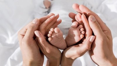 Уряд пропонує 50 тисяч гривень за народження дитини: готується нова система підтримки батьків
