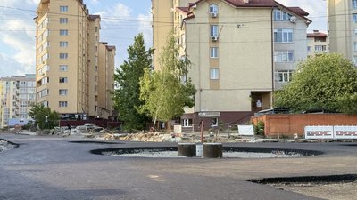 У Львівавтодорі озвучили терміни завершення основних робіт з ремонту вулиці Залізничної