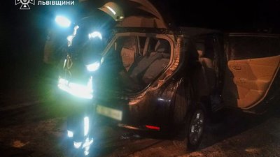 У Львівській області горіла батарея електромобіля