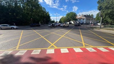 У Львові на перехресті Чорновола - Хімічної з’явилася нова розмітка (ФОТО)