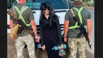 На Одещині прикордонники викрили особу в стилі «total black» (ФОТО)