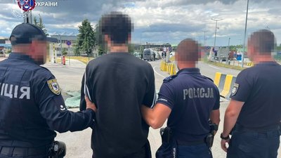 До України екстрадовано засудженого, який втік після внесення застави