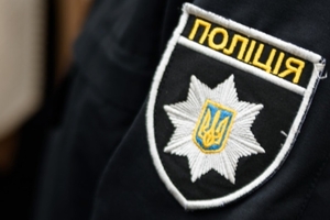 У Рівному злочинець побив поліцейську